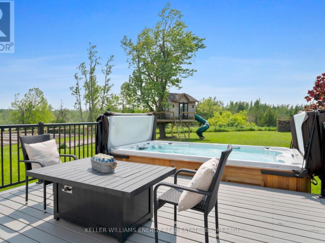 423 FINGERBOARD ROAD, Kawartha Lakes (Mariposa)
