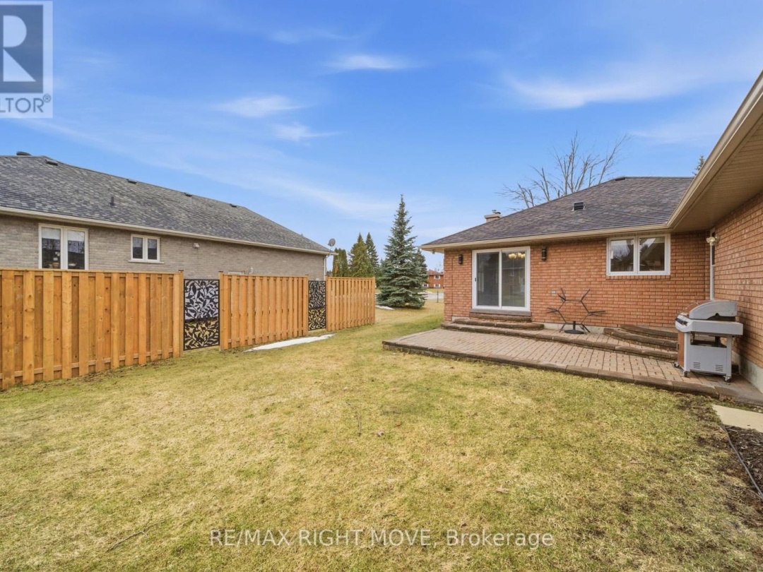 2 LAVENDER COURT, Ramara