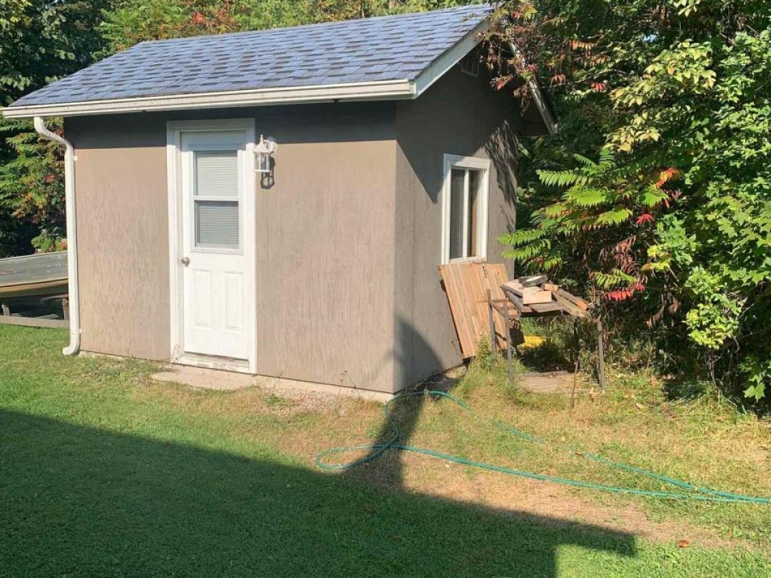 3520 BENNETT AVENUE, 