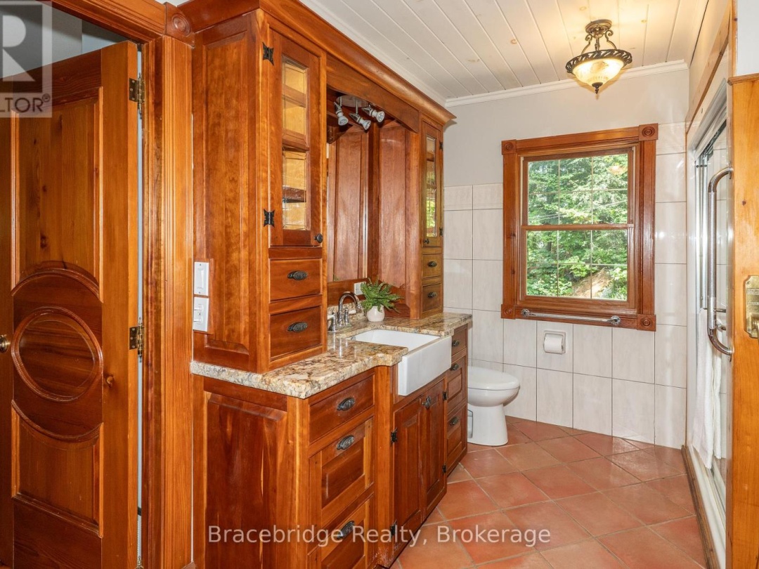 1568 MILNE ROAD, 