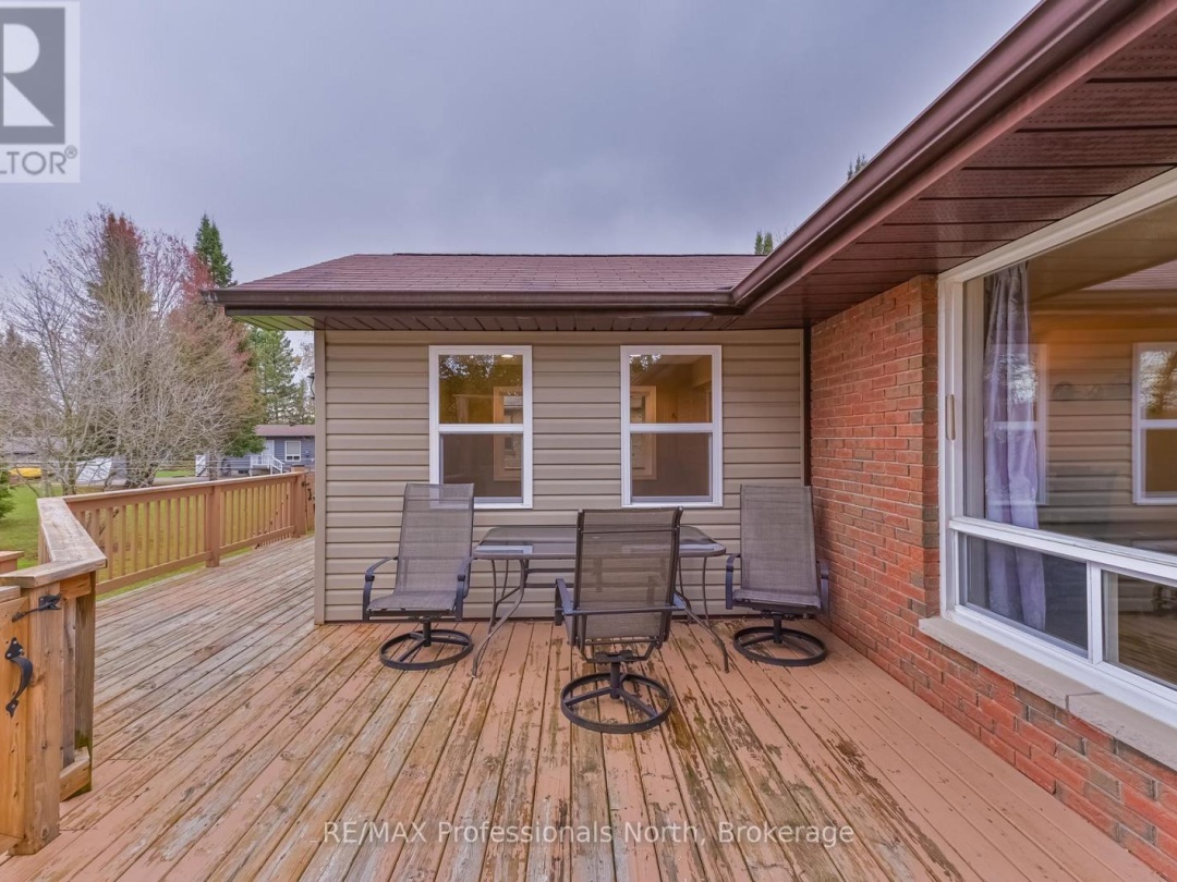 6 KNOB HILL COURT, Minden Hills (Anson)