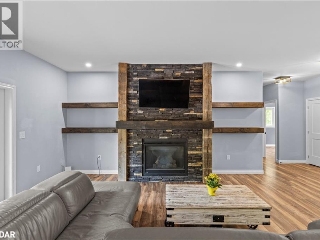 2326 FOXMEAD ROAD Road, 