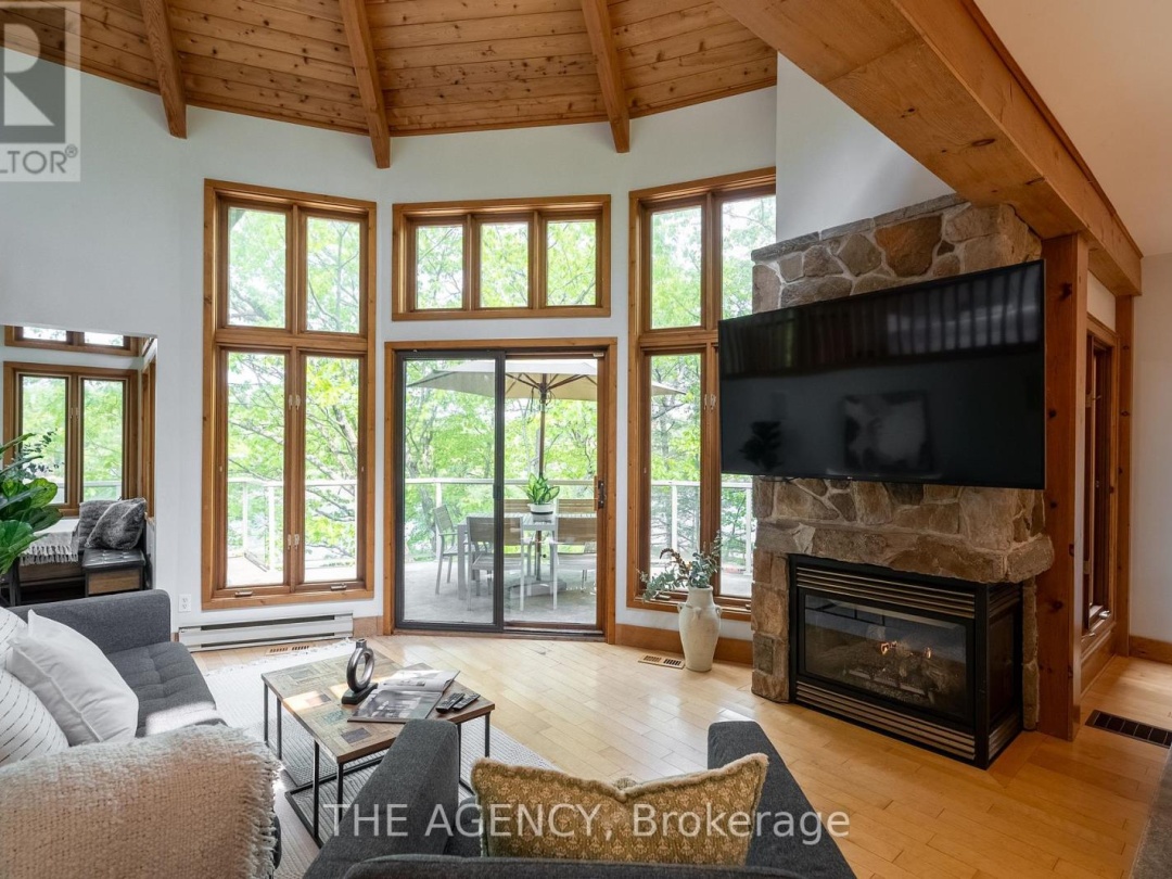 45 PINETREE ROAD, 