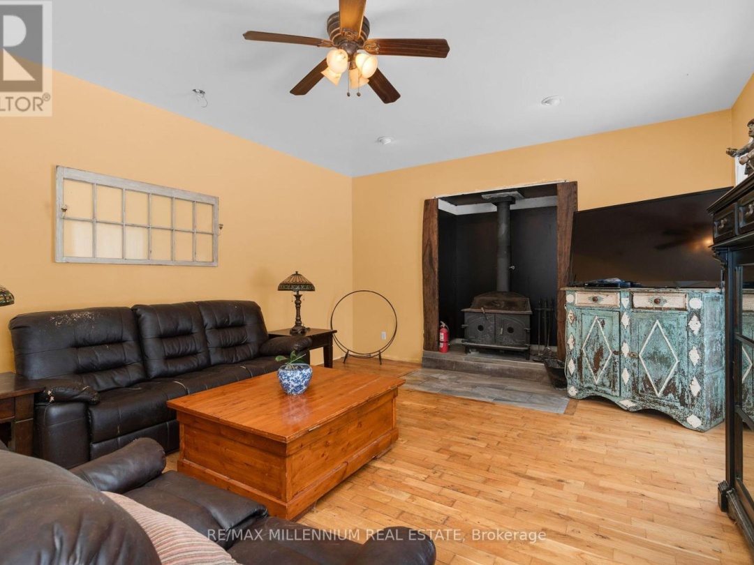 1120 MT ST LOUIS ROAD E, Oro-Medonte
