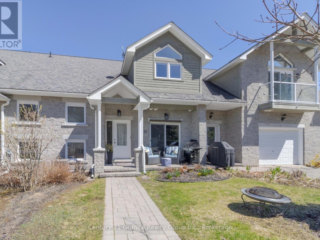 44 WEBB CIRCLE, 
