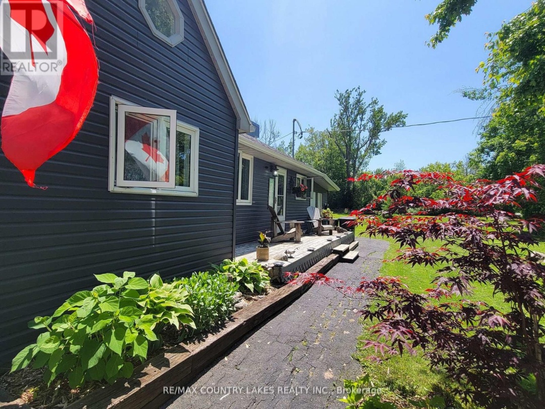 2481 LAKESHORE DRIVE, Lake Simcoe