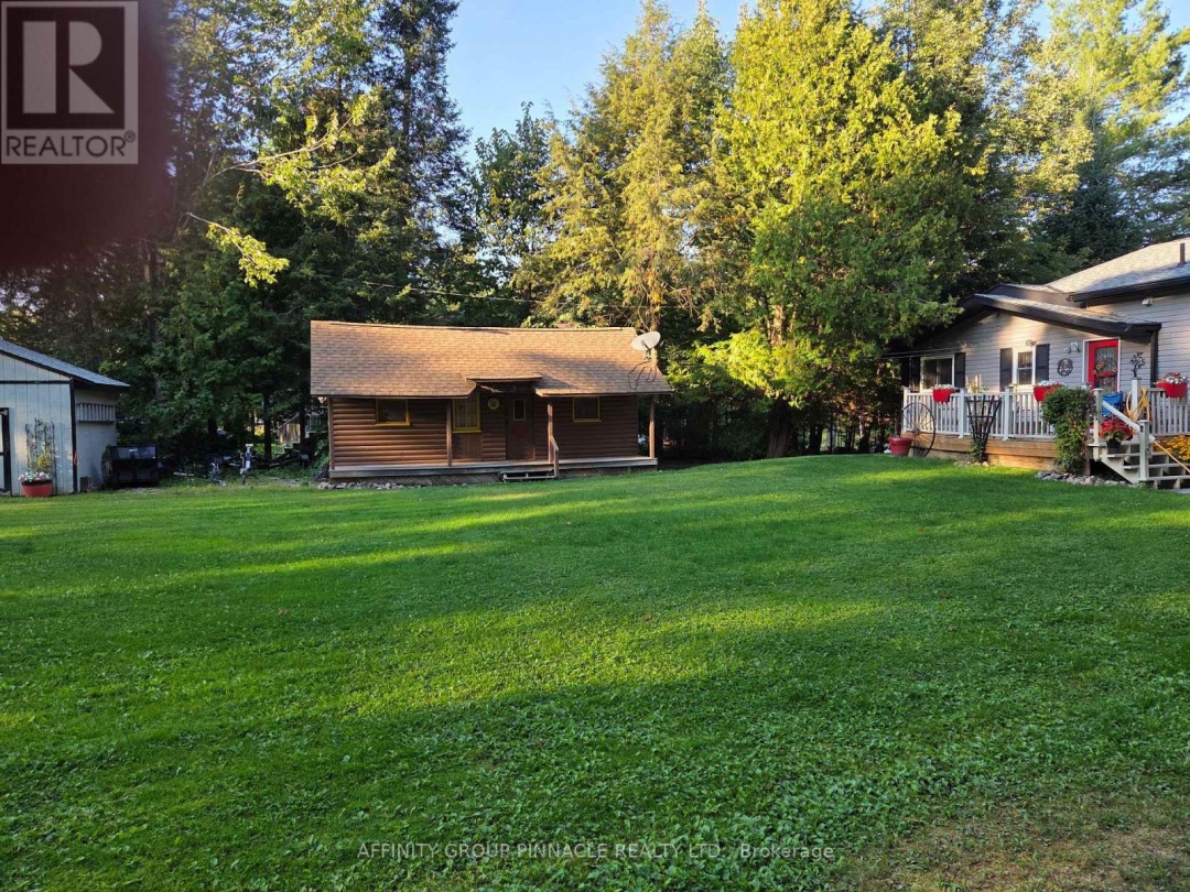 1150 MOORE LAKE ESTATES ROAD, Moore Lake
