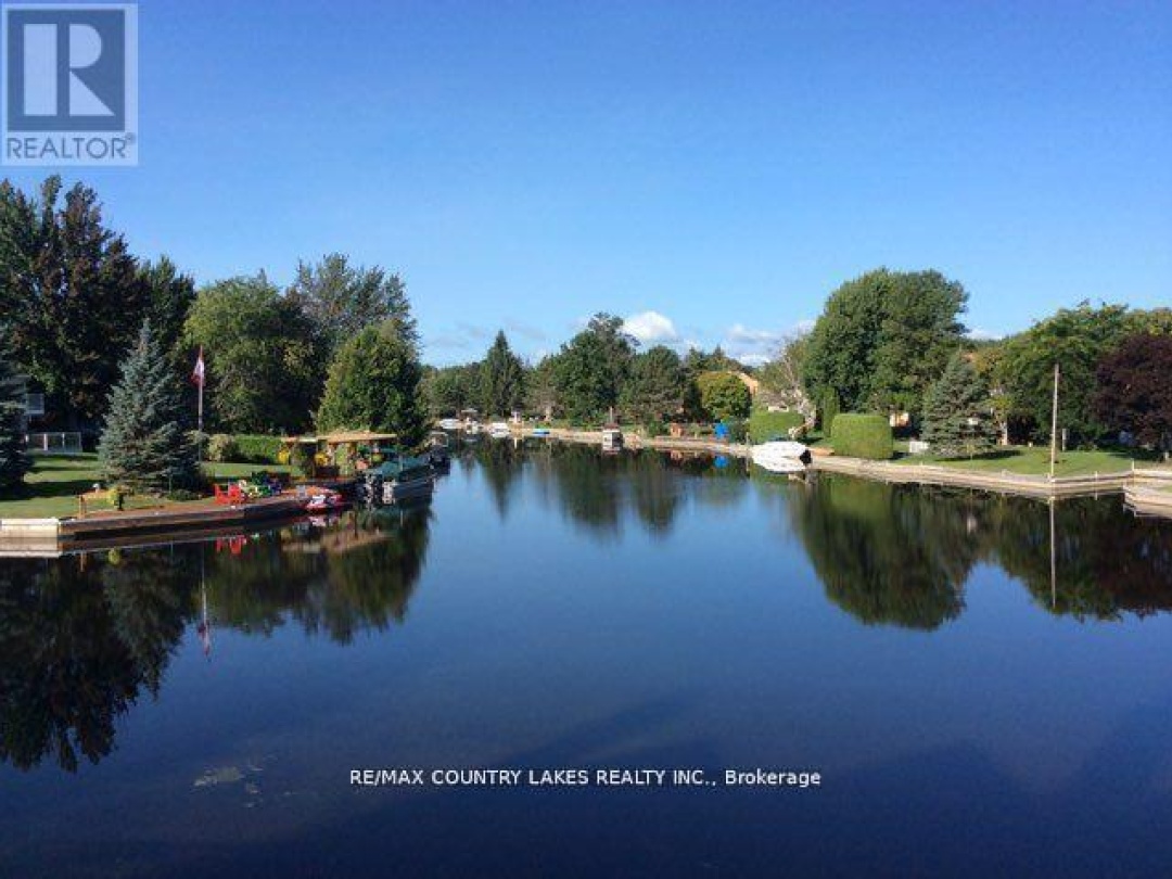 15 - 24 LAGUNA PARKWAY, 