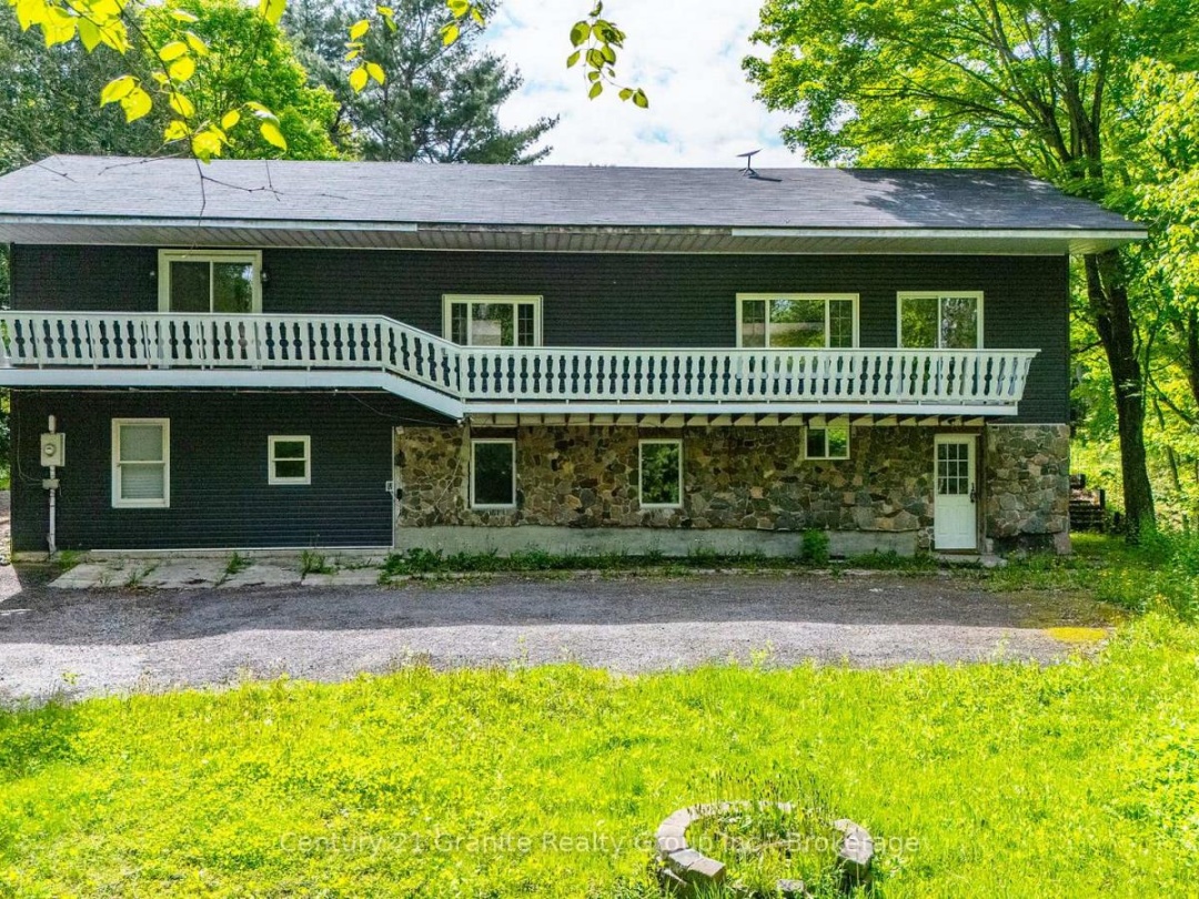 1630 KASHAGAWIGAMOG LAKE ROAD, Minden Hills (Minden)