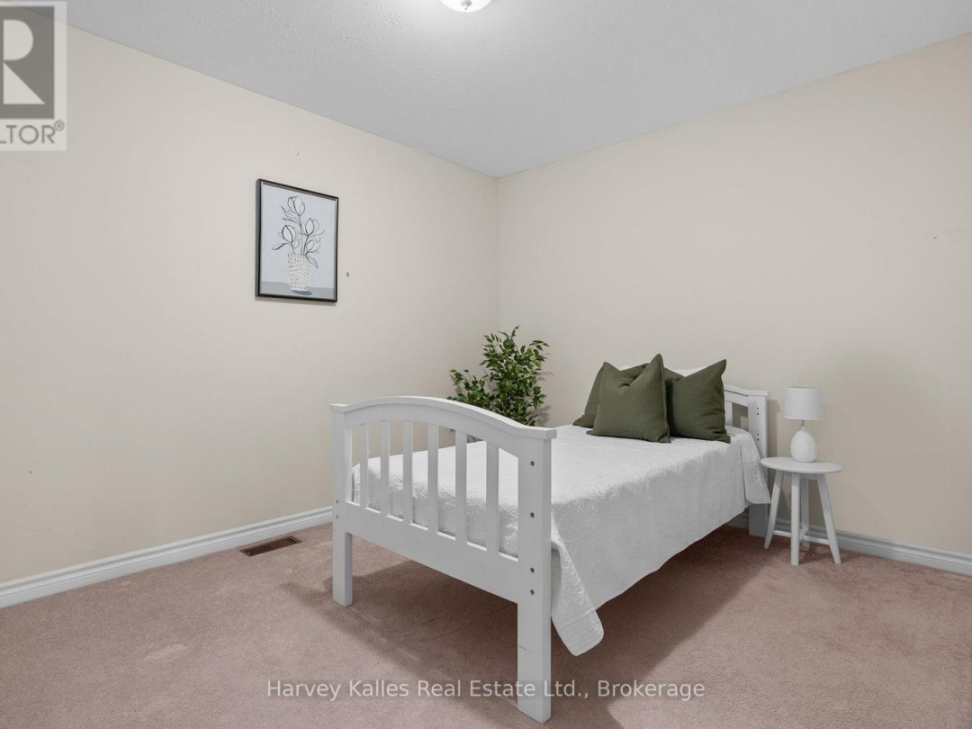 107 - 31 DAIRY LANE, Muskoka River
