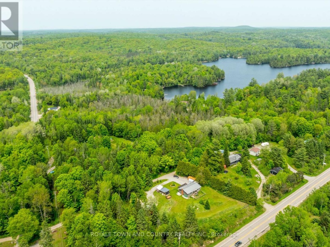 1042 TWEED DRIVE, Highlands East (Glamorgan)
