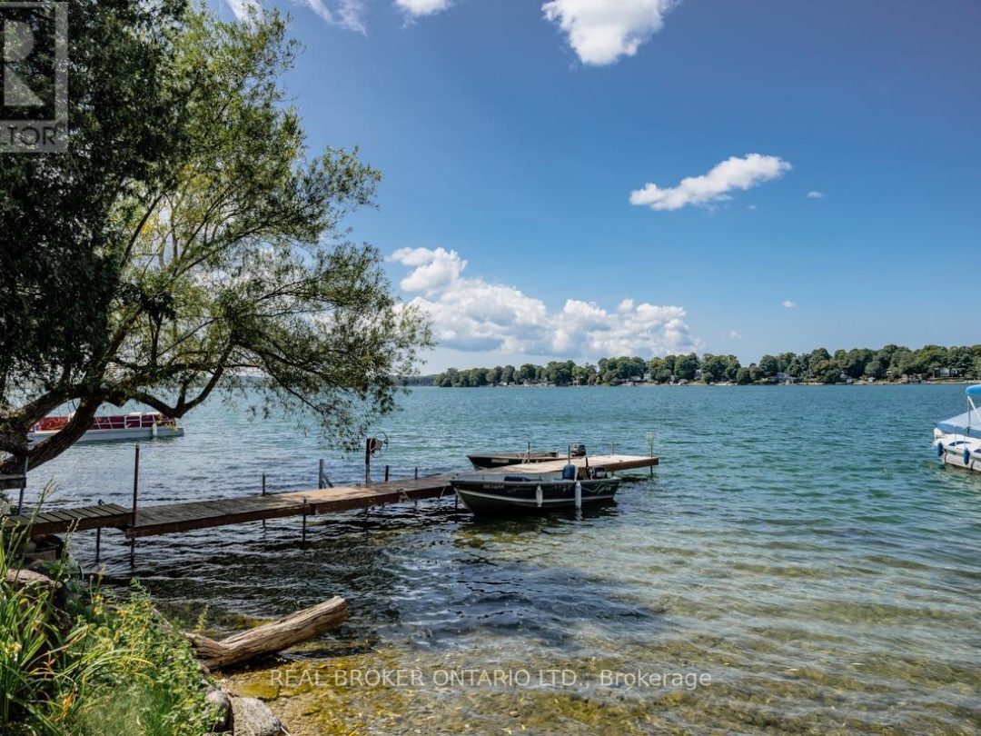 70 IVY LANE, Lake Simcoe