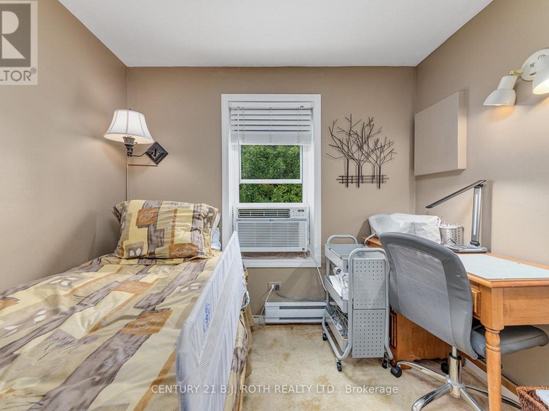 175 CEDAR ISLAND ROAD, 