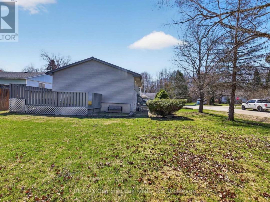 919 EIGHTH AVENUE, Tay (Port McNicoll)