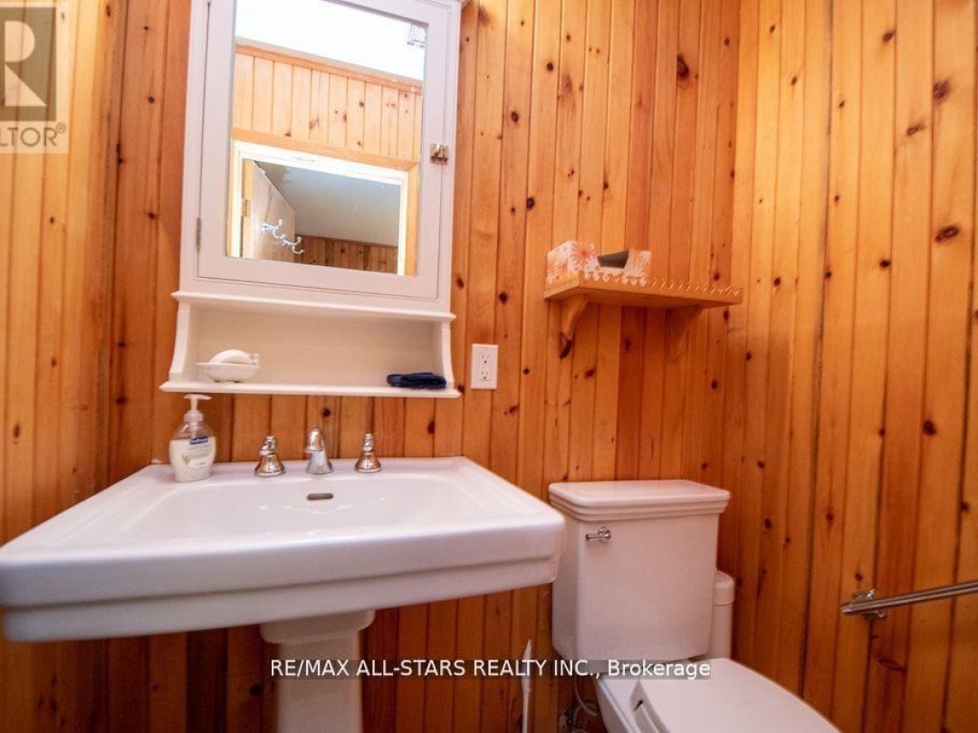 24 GOODMAN ROAD, Balsam Lake