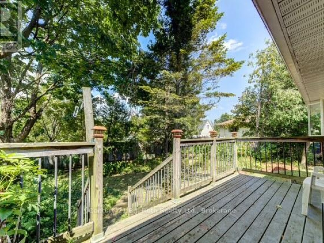 24 CHAMPLAIN STREET, 