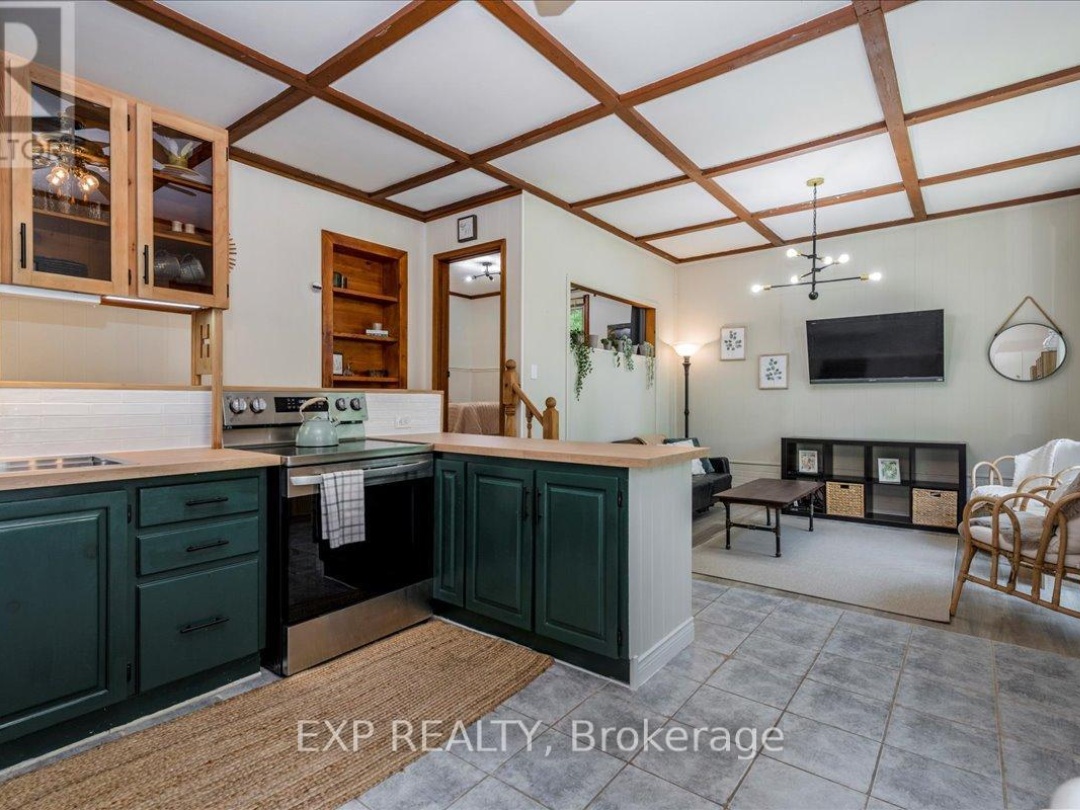 1867 FRASERBURG ROAD, Mckay Lake