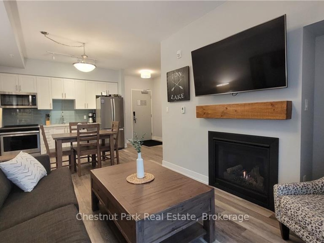 330 - 25 PEN LAKE POINT ROAD, 