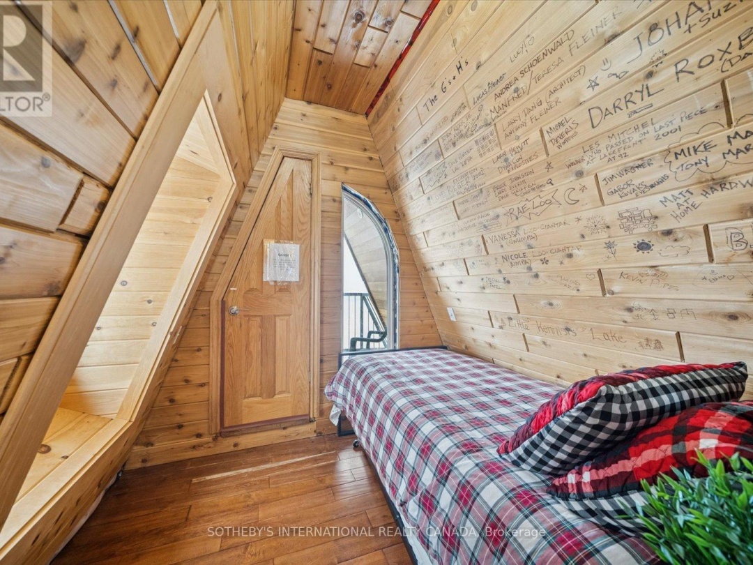 1307 WATTS ROAD, Little Kennisis Lake