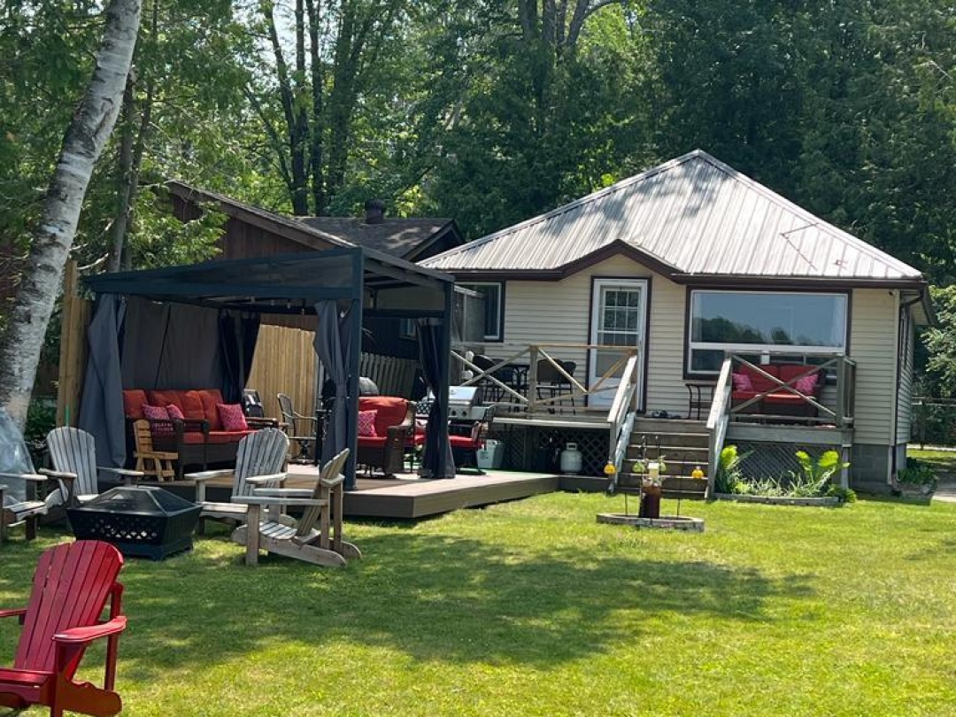 55 PARADISE ROAD, Trent-Severn Waterway
