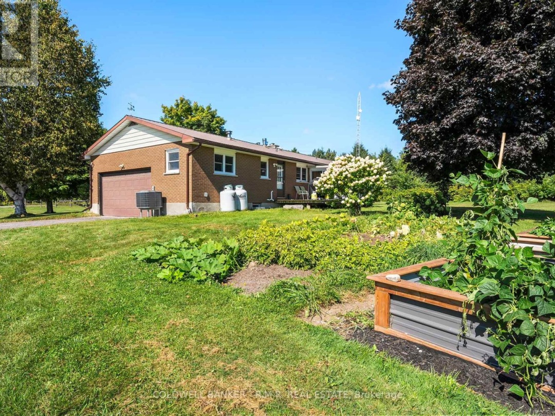 1076 Sandringham Road, Kawartha Lakes