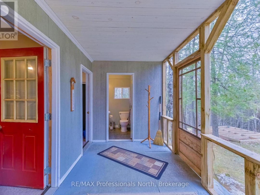 1422 AVERY LANE, Gooderham Lake