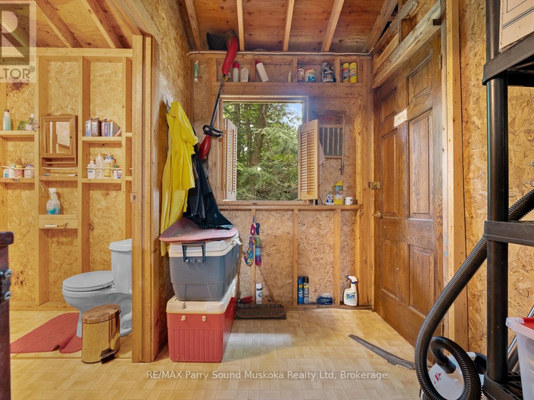 897 172 WA HORSESHOE LAKE, Horseshoe Lake