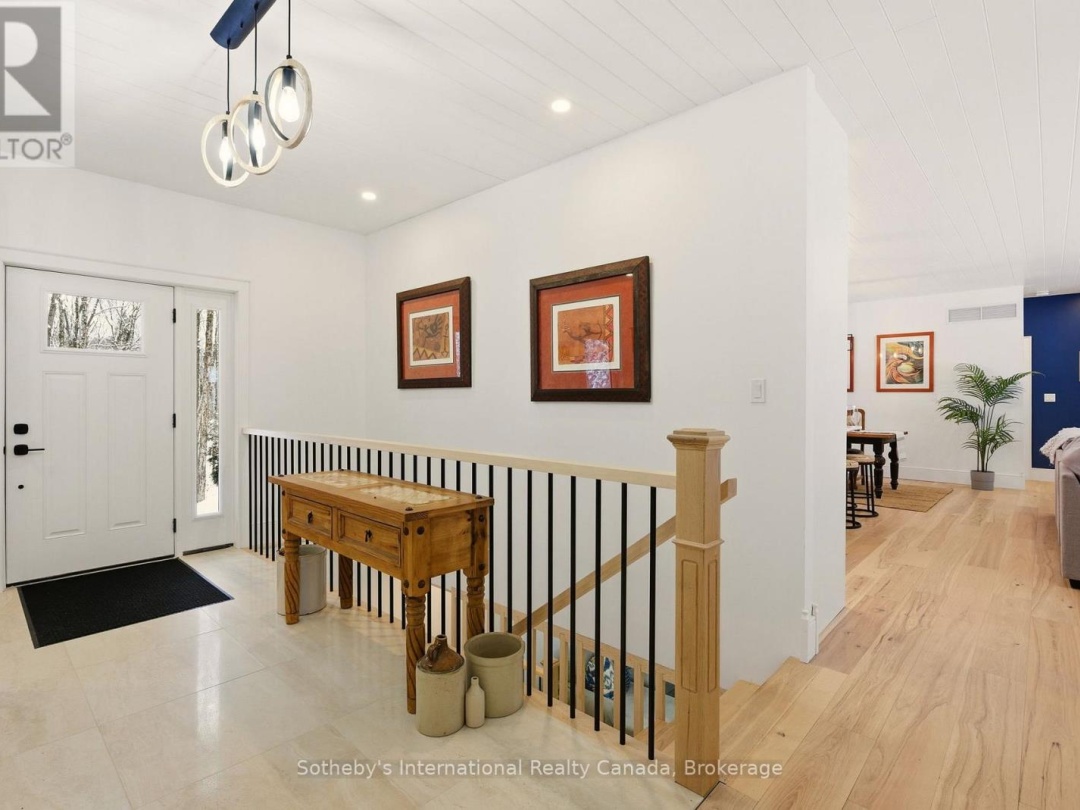 2435 RAVENSCLIFFE ROAD, Huntsville (Stisted)
