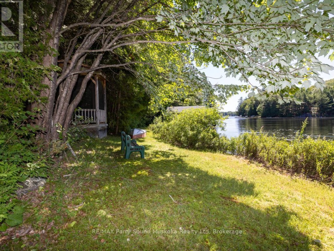 20 PRIOR LANE, Otter Lake