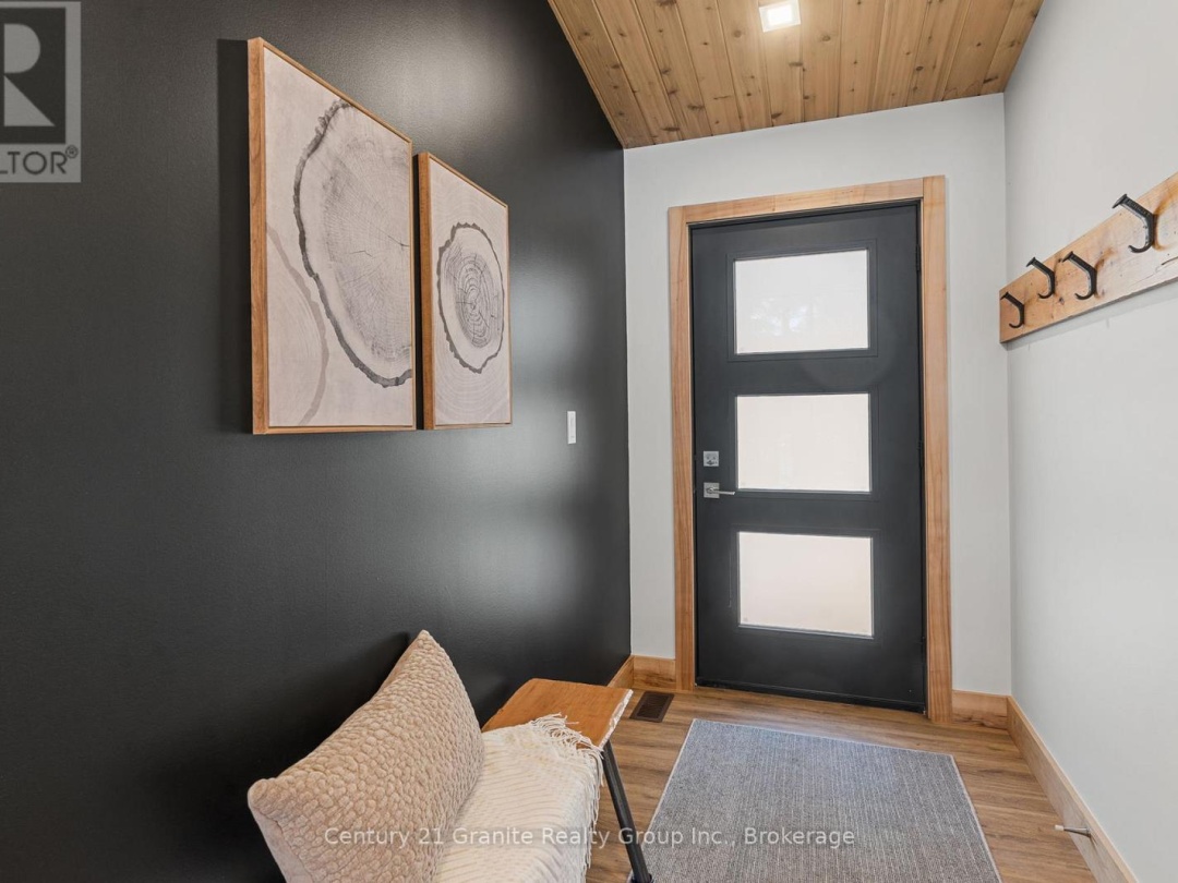1133 SISU LANE, Long Lake