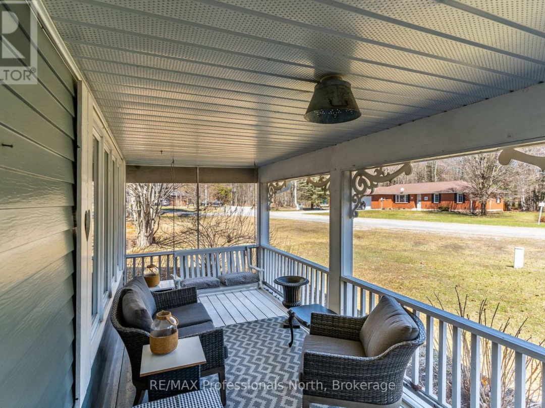 16 HIGHLAND GATE BOULEVARD, Minden Hills (Anson)