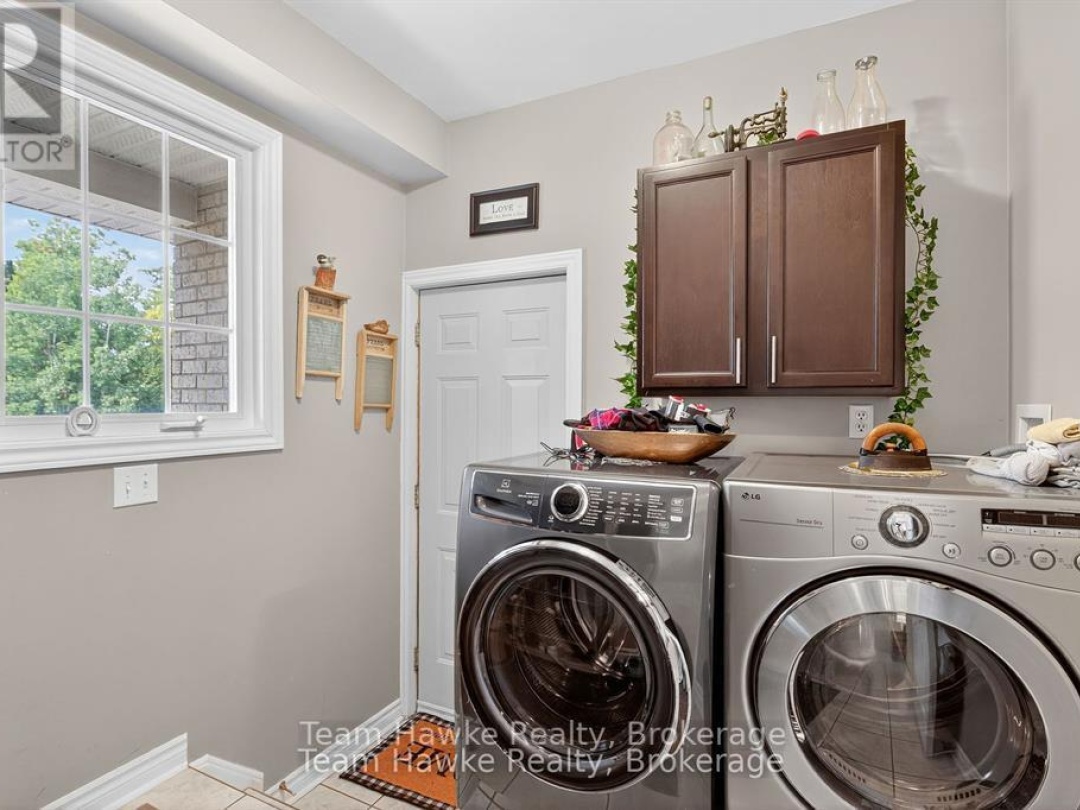 29 BOYD CRESCENT, 