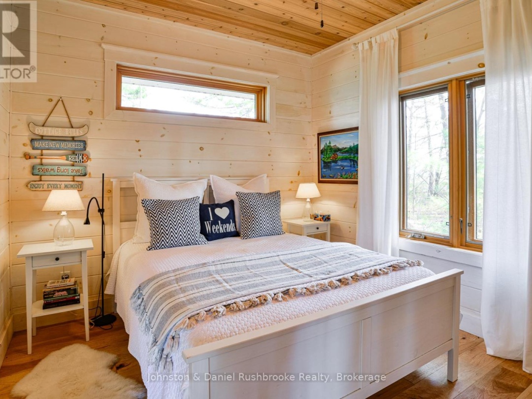 2 ISLAND 1210, Georgian Bay
