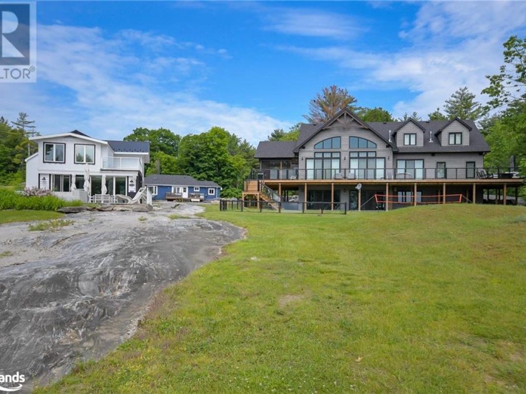 1134 Parkers Point Road, Lake Muskoka