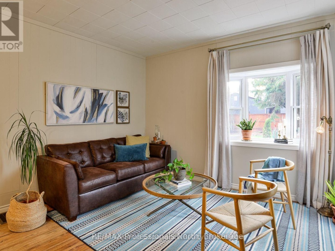 14 EDWARD STREET, Bracebridge (Macaulay)
