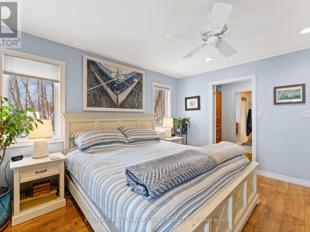 137 PICKEREL POINT ROAD, Gloucester Pool