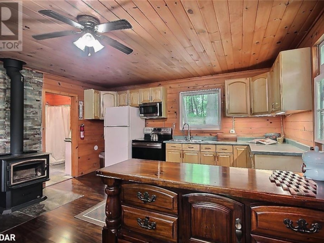 54 BLACK RIVER Road, 