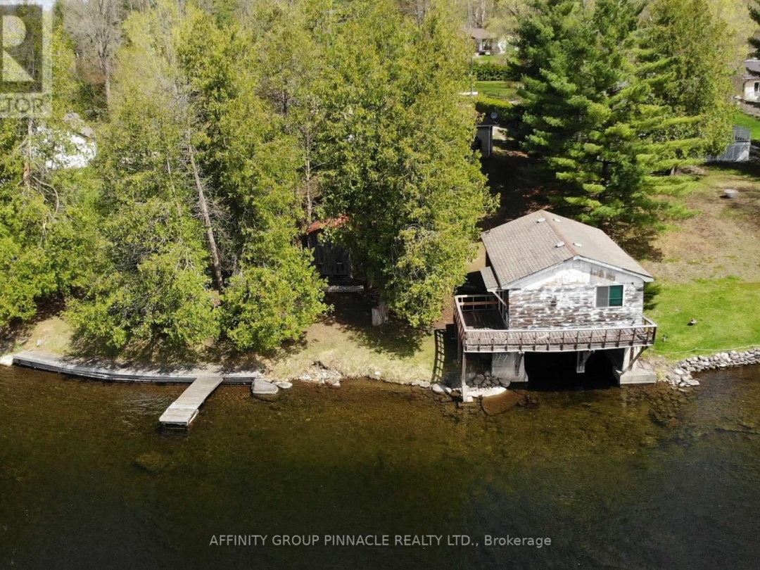 106 COLDSTREAM ROAD, Rosedale Lake