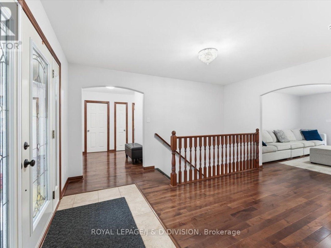 2925 PINECONE TRAIL, 