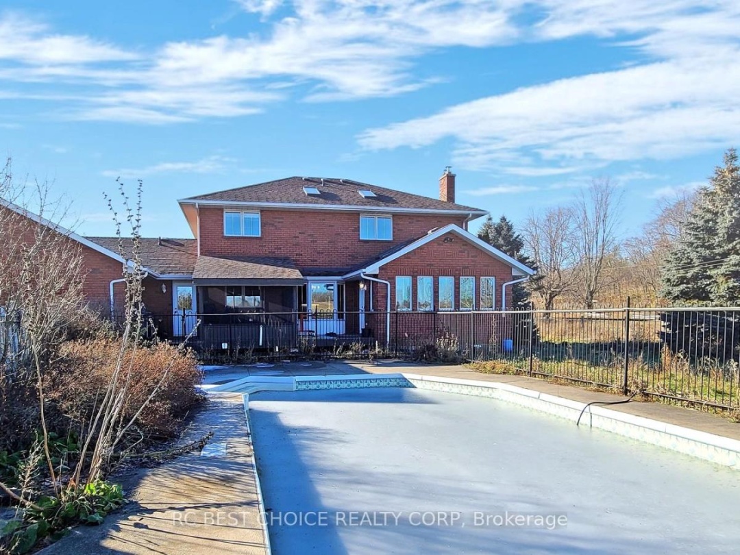 571 HICKORY BEACH ROAD, Kawartha Lakes (Verulam)