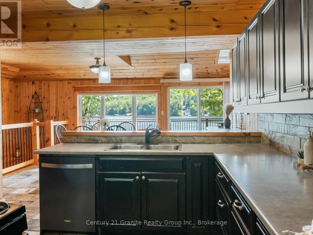 1025 SAGE DRIVE, 