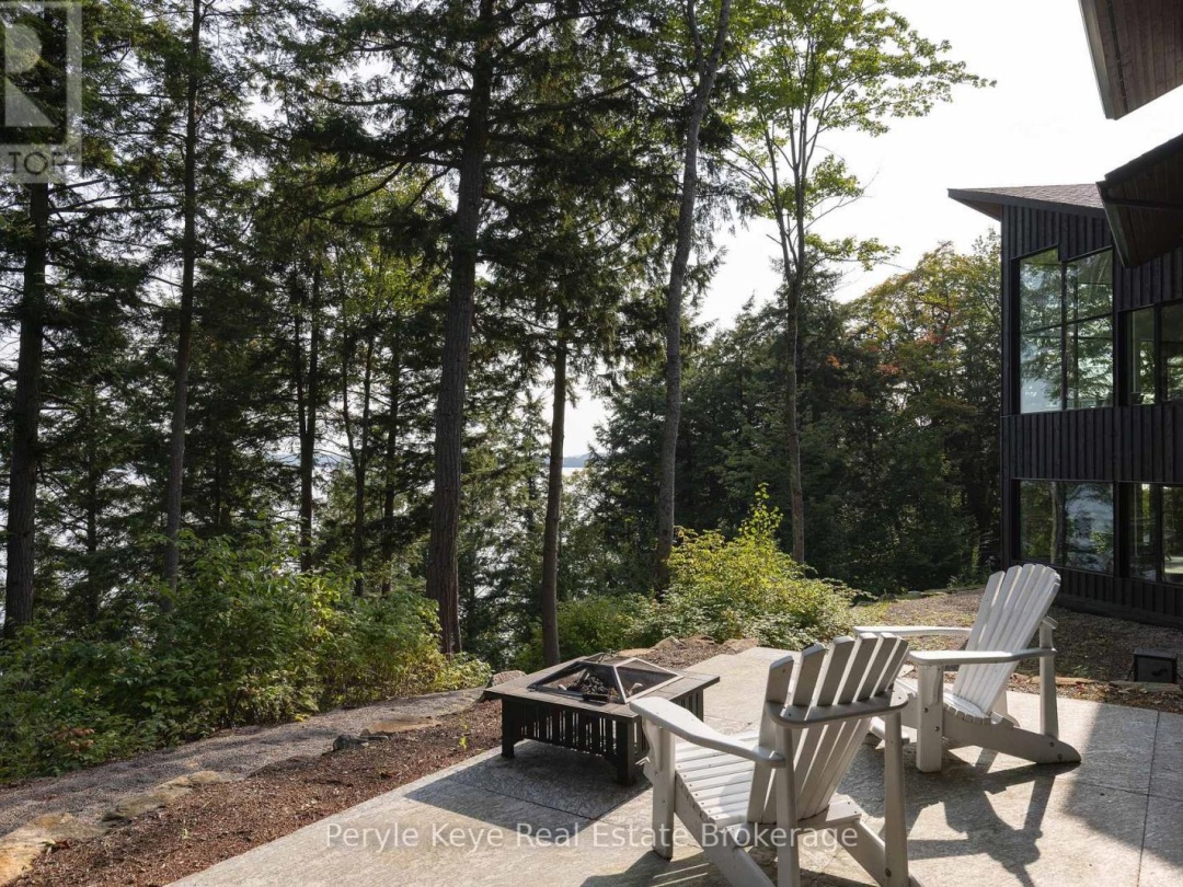86 CLAREN CRESCENT, 