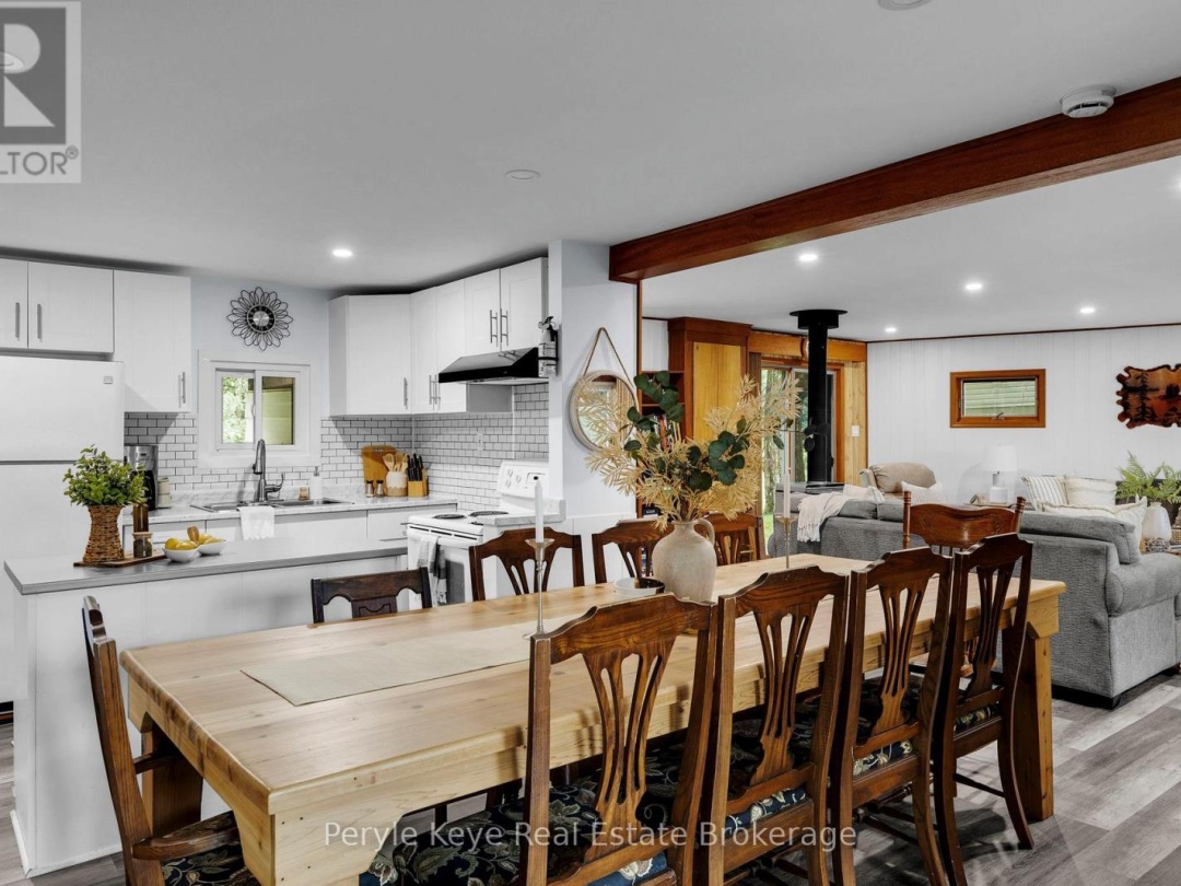 1025 & 1027 BIG ISLAND ROAD, 