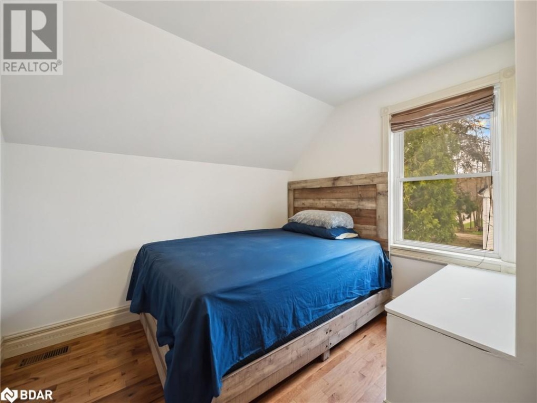 1012 COWBELL Lane, 