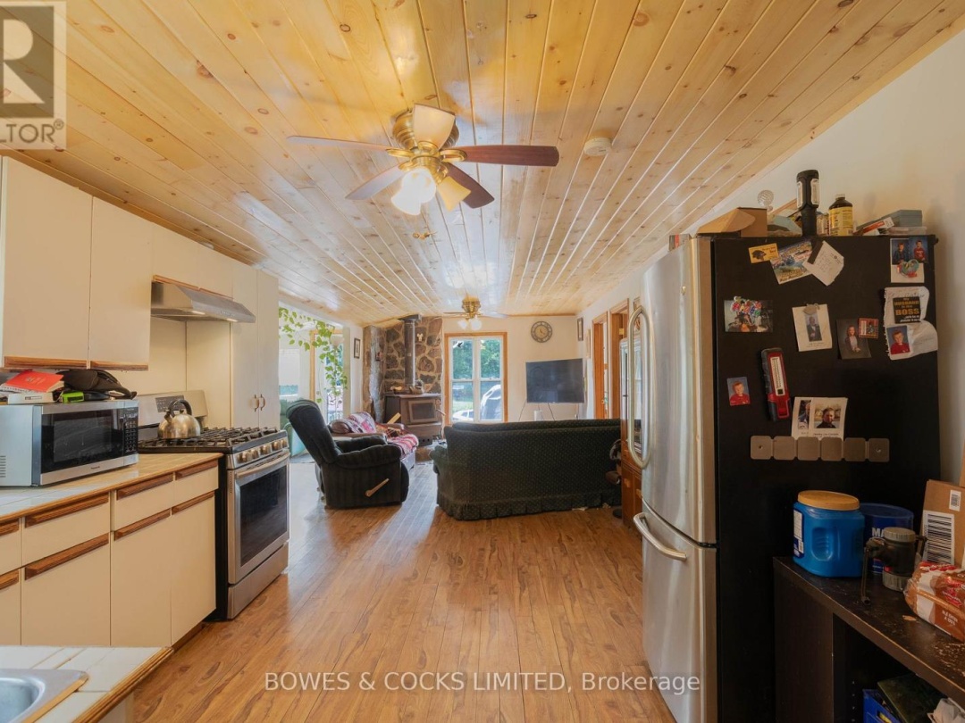 2070 FORTESQUE LAKE ROAD, Highlands East (Glamorgan)