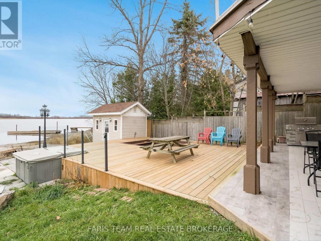 122 MITCHELLS BEACH ROAD, Georgian Bay