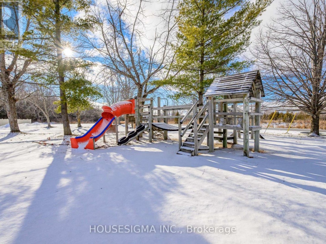 19 - 4 PARADISE BOULEVARD, 