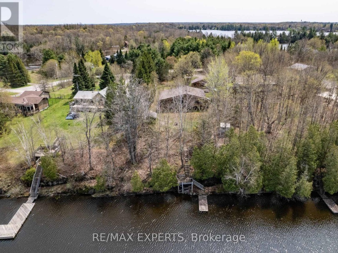 86 Stoney Road, Manitouwabing Lake