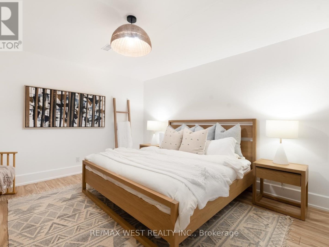 1078 WOODWINDS ROAD, Lake Muskoka