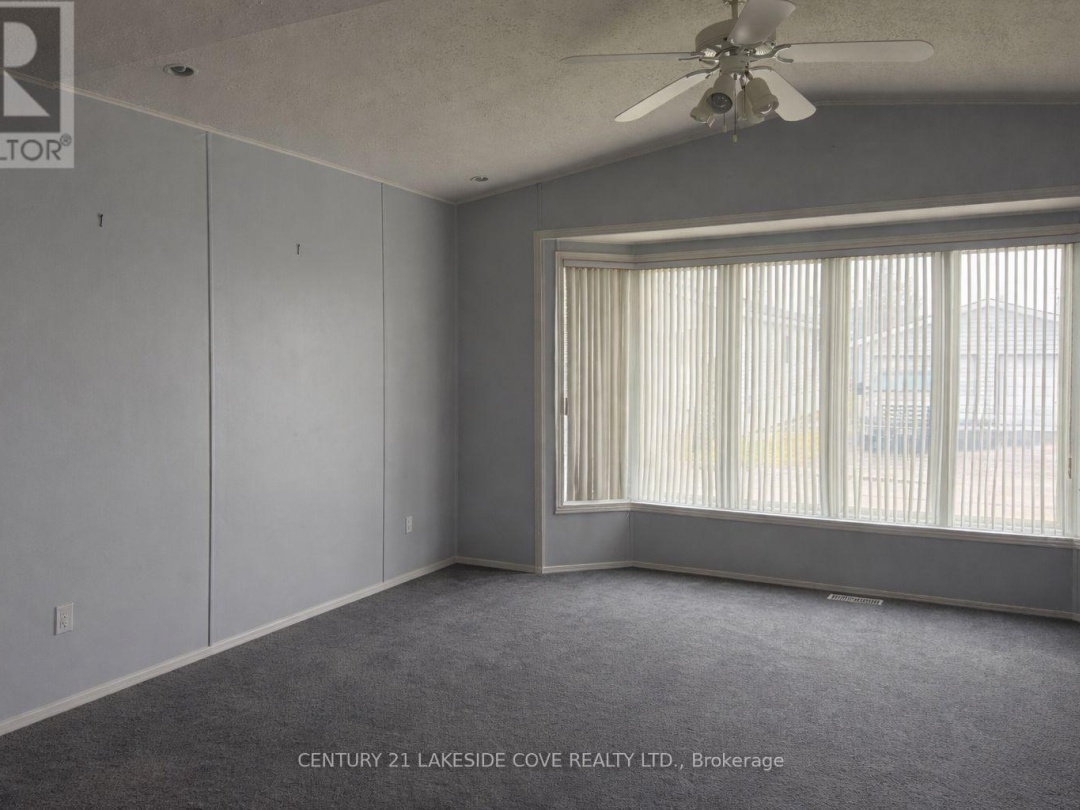 4103 LYNN STREET, Severn